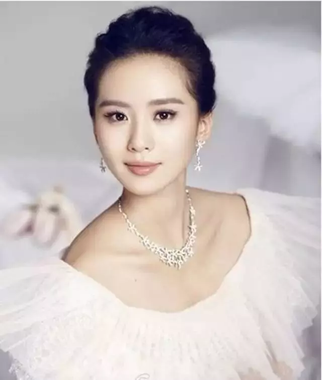被男人寵愛的女人,都有這8種表現!有妳嗎?