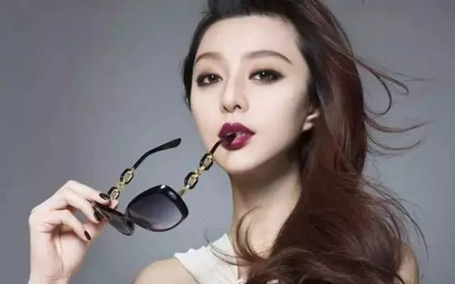 被男人寵愛的女人,都有這8種表現!有妳嗎?