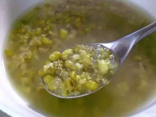 綠豆加上這一物,可以很好的治療肝病,「理肝和氣湯」,這麼好喝的湯,可惜很少人知道