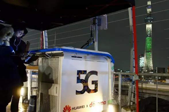全球首個5G套餐問世,卻不值得羨慕,網友:跟華為5G比他就是1G
