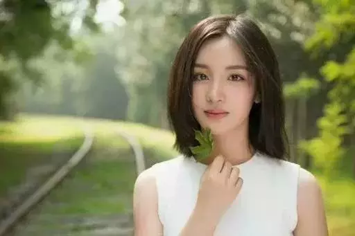 女人四十,有男人喜歡怎麼辦....(女人們都看看)