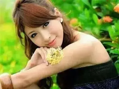 女人四十,有男人喜歡怎麼辦....(女人們都看看)