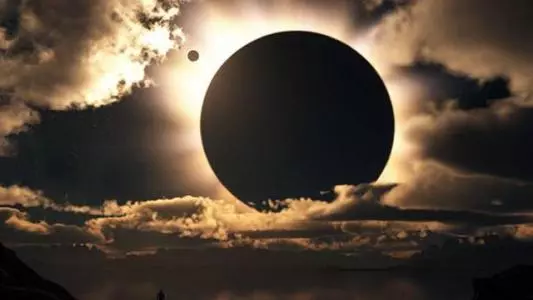 太陽消失後的太陽系群龍無首,將陷入一片混亂?