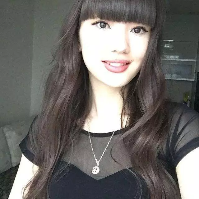 排球美少女「奇蹟天使變網紅臉」 詭異厚唇讓粉絲:還我清純妹子