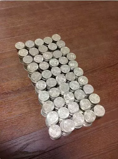 存滿就有100萬的存錢筒!他花了4年證明廠商都在騙人:賺太多了啦~