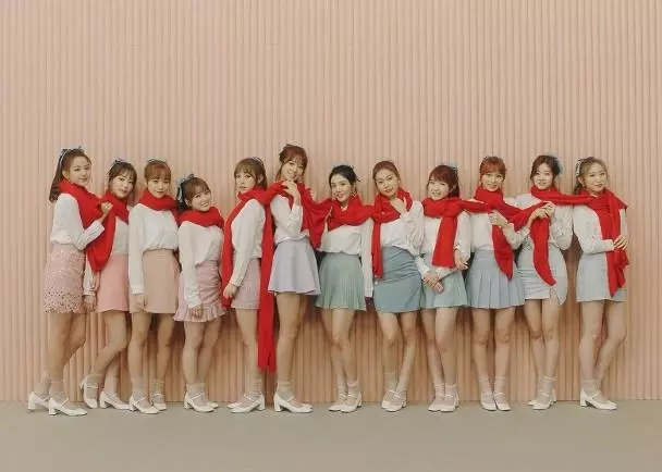 就是這麼火爆!YouTube也認可IZONE!2018年最強新人非她們莫屬!