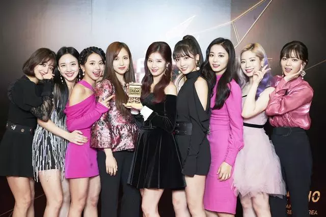 TWICE成員子瑜人氣不降反升 擠進2018年度「韓最愛偶像榜」