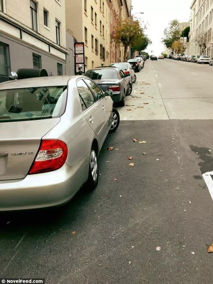 為甚麼車子停斜坡車輪胎要打歪?96%的人都答錯了!沒想到這樣做是為了 …