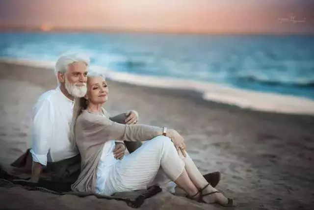 我 要 精 緻 的 老 去……