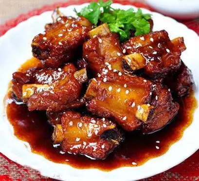吃完讓你忍不住吮指頭的8種排骨做法,吶~教你咯
