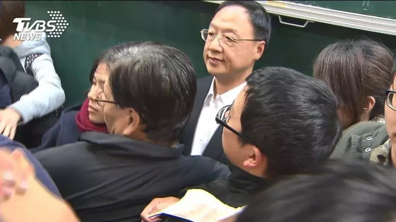太陽花學子「被政客引導」 吳宗憲舊影片瘋傳