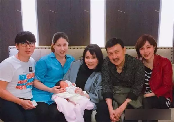 余苑綺補辦婚禮「余天狂撒錢宴請110桌」 李亞萍臉超綠苦喊「準備賠不完了」:根本自找麻煩