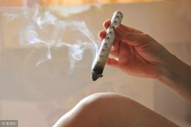不管什麼病,一定要灸腿!