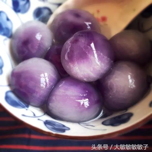 一根紫薯,不用麵粉,軟滑香甜,好吃不上火,孩子看到就想吃