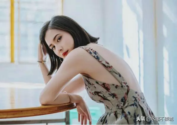 男人回歸家庭,小三兒不甘心,第二次插足,被男人母親打落牙齒