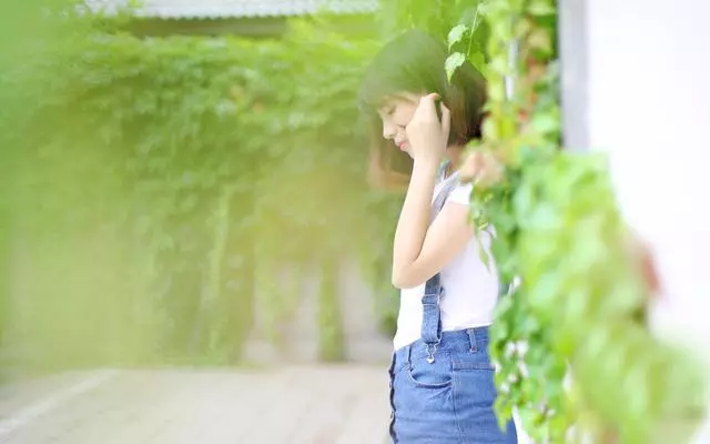婚禮時生母給我十萬,繼母給我一個小箱子,我讓老公給繼母叫媽