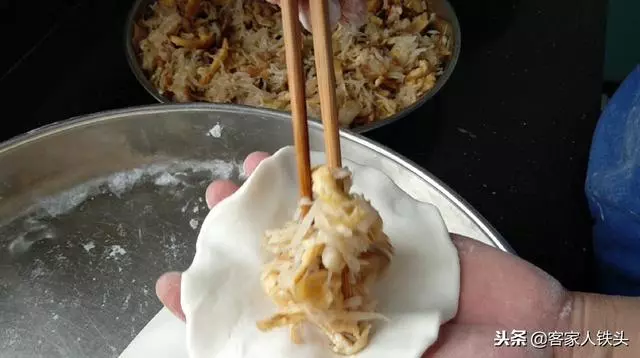 冬至,客家人愛給家人做這一個美食,鮮香軟糯,一次吃5個都不夠