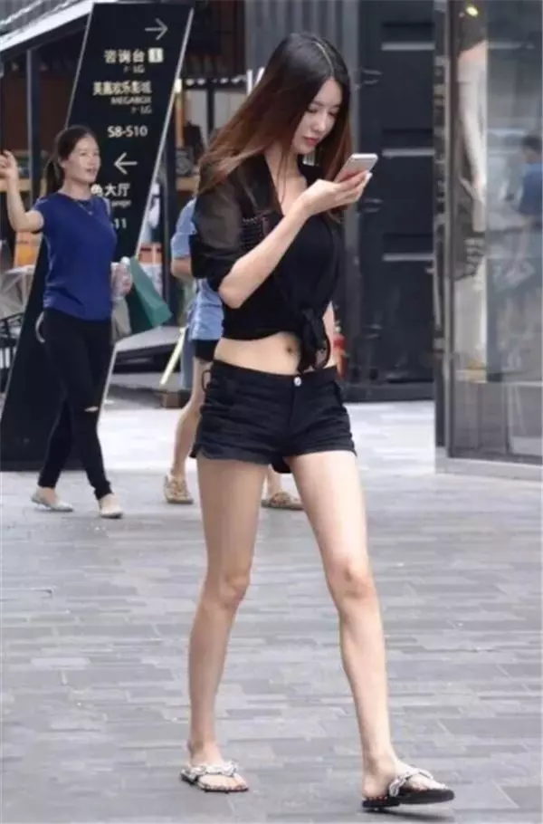 大齡剩女爆改8坪大小的套房,看到成品後的父母再也不逼嫁了!