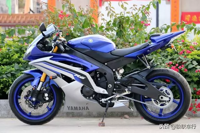 2016山葉R6 就沒見過這麼新的