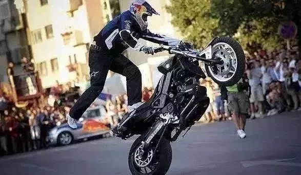 這樣測試摩托車,才能試出你買的是精品還是廢品!