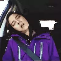 她是韓國版舒淇,一脫成名後事業跌落谷底,拼了命把衣服一件件穿回來!