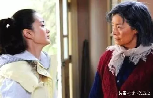 生了孩子沒一個人幫忙帶,小姑子來俺家住了一晚,俺才明白為啥