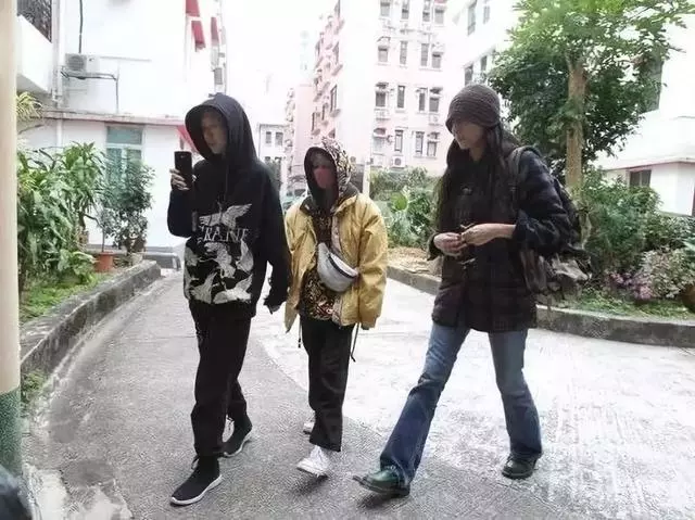 小龍女繼欠租被趕後又再離家出走?吳綺莉坦言與女兒處於磨合期