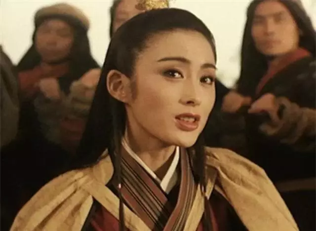 新《倚天屠龍記》陳鈺琪版趙敏英氣俊朗,網友:讓成昆幹掉張無忌