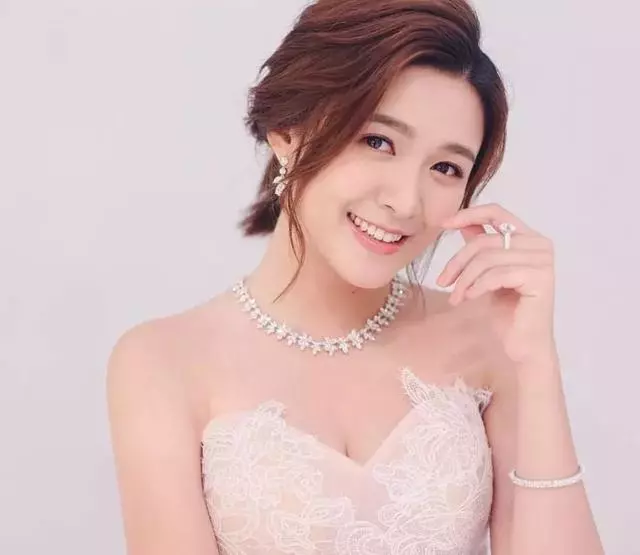 TVB的10位90後「小美女」,一個都不認識的人,恐怕已經不年輕了
