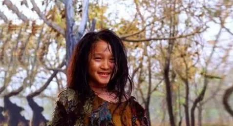 母親收留女乞丐,給她吃的認她做兒媳,兩年後乞丐消失,卻救了全村人的命
