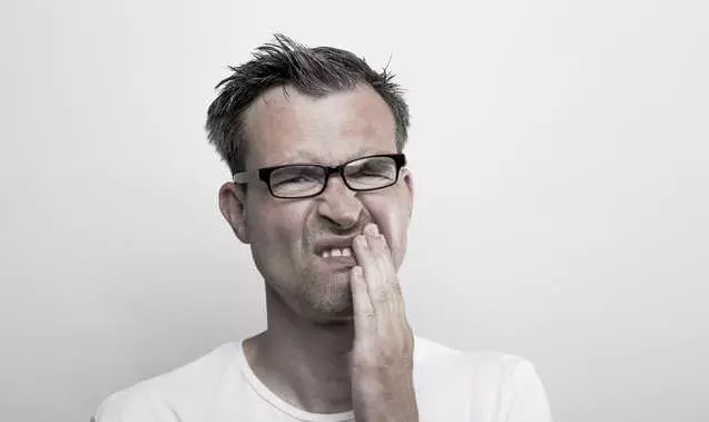 專家提醒:肝不好的人,每天吃這4種水果,肝臟不老,養肝護肝更健康!