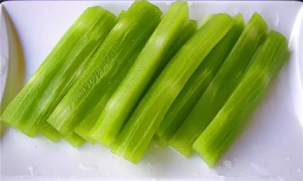 熬夜肝火旺,3種天然的肝臟「清道夫」,給肝臟清清毒,降降火!