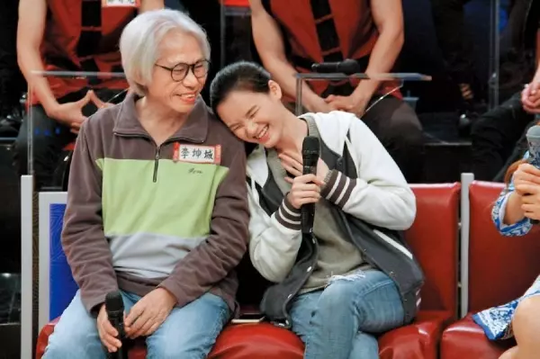 驚懵世人!差41歲《爺孫戀》疑似造人成功,林靖恩卻怒喊:「那女生不是我」