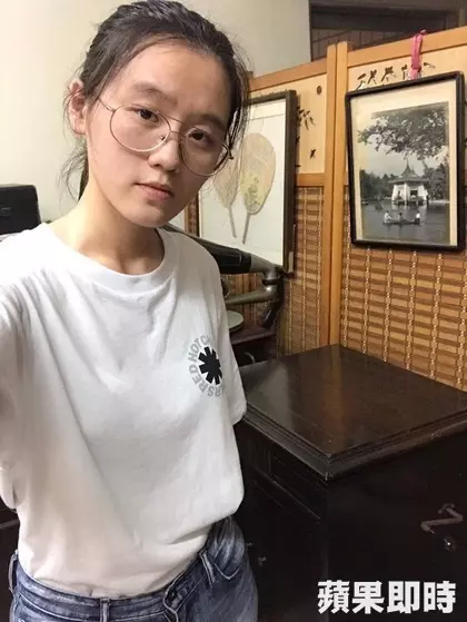 驚懵世人!差41歲《爺孫戀》疑似造人成功,林靖恩卻怒喊:「那女生不是我」