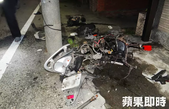 驚悚畫面!18歲高職生撞死人 擁2輛賓士跑車愛搶快