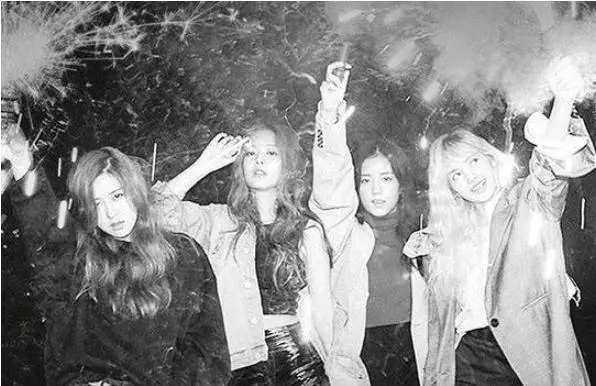 BLACKPINK金智妮INS秀畫報,資源好到沒話說,粉絲質疑公司偏心!
