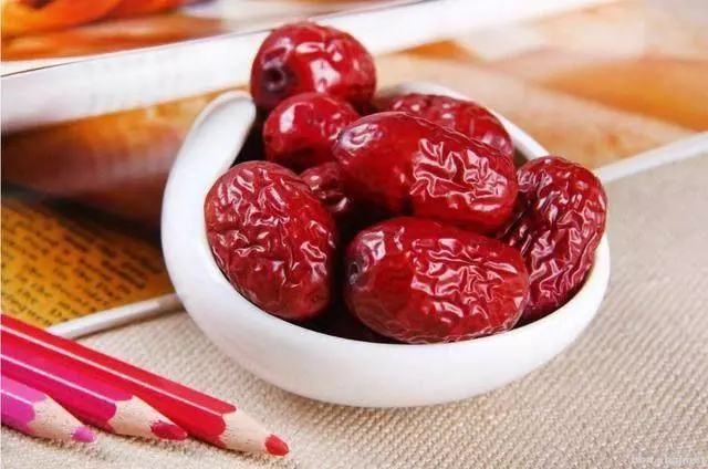 藏在身邊的「養腎」食物,一周幫你趕跑白髮和脫髮!你知道嗎?