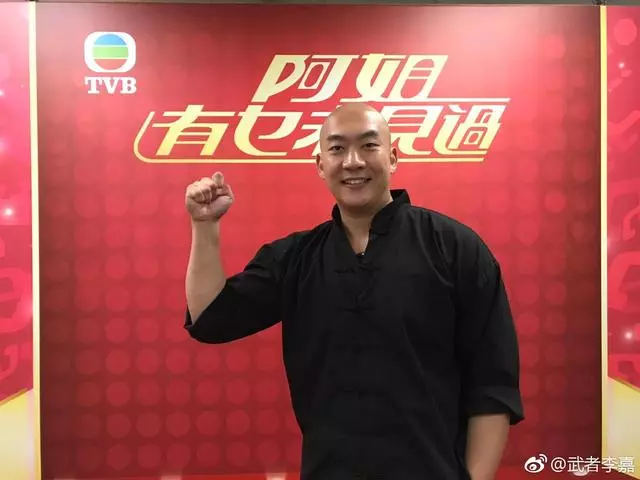 綠葉李嘉出演《大帥哥》獲張衛健盛讚,武師出身跑了19年龍套