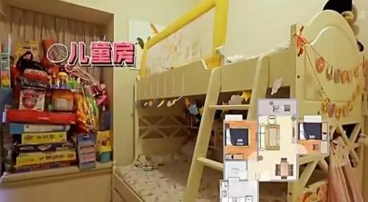帶你看看陳浩民住的家:家裡只刷了大白牆,兒童房還用上下舖