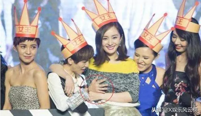 姚明一家三口機場被偷拍,8歲女兒身高成焦點,郭敬明無辜躺槍!