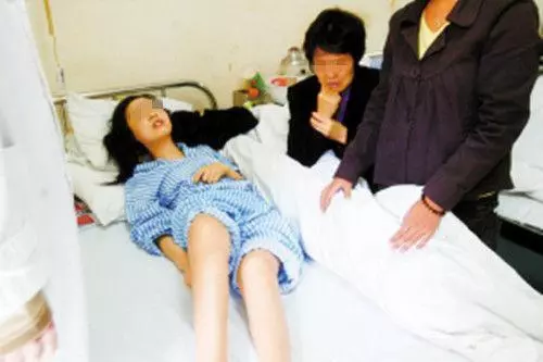 女友出車禍癱瘓,俺依然娶她,半年後她懷孕,醫生的話俺想離婚