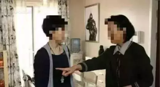 妯娌因為房子要離婚,婆婆要我拿15萬勸和,我說一話她啞口無言