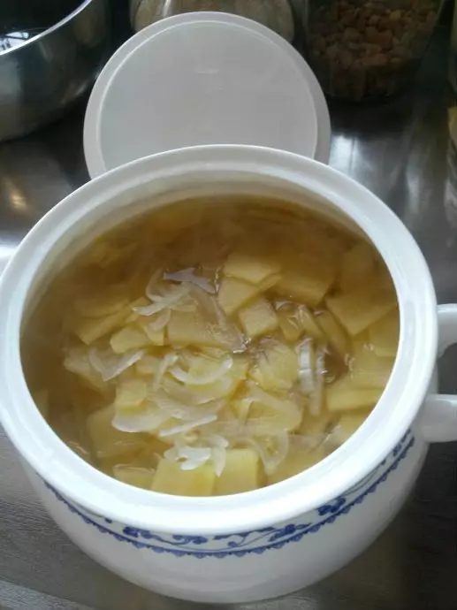 洋蔥和蘋果一起煮,不僅排毒消脂,還能預防心臟疾病,渴望瘦身的朋友別錯過!