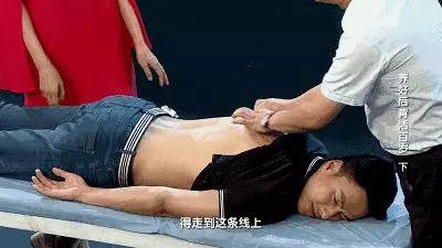 健康丨把這個部位,提幾下,你的頸椎、腰、背都不疼了