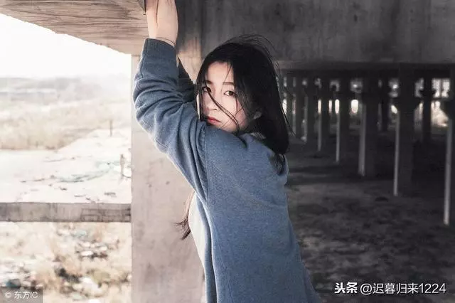 親媽:你有一天把我當做女兒嗎?你是想拆了我現在的家嗎?