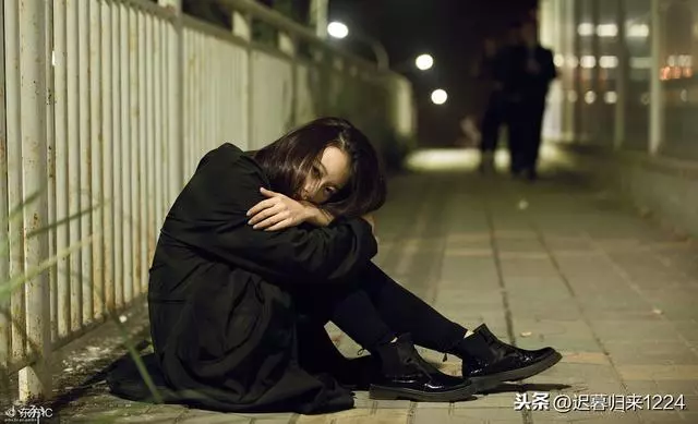 親媽:你有一天把我當做女兒嗎?你是想拆了我現在的家嗎?