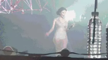 韓網熱議,年齡相同,但是風格正相反的,現役女愛豆!