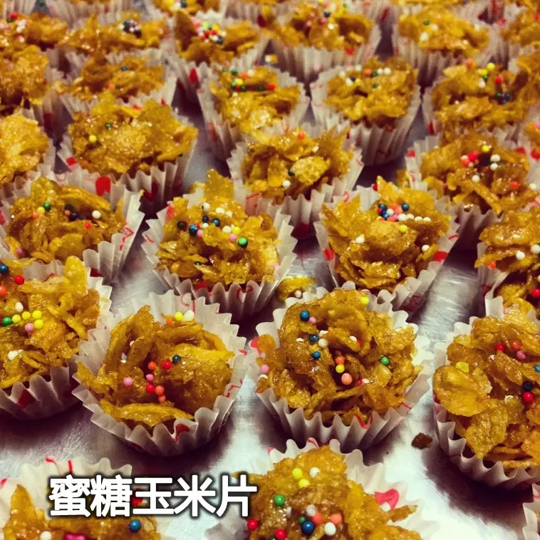 酥酥脆脆的Cornflakes小零食,簡單易做,而且營養滿分!吃多也不怕啦