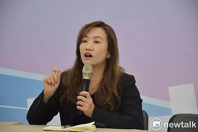 就職封街5天挨轟！韓粉護駕批綠，，