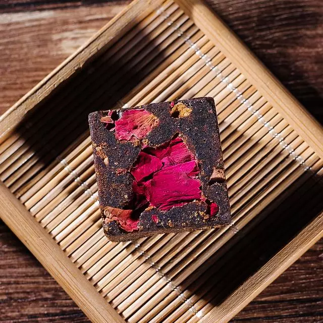 女人年過40歲,一定要多吃「這9種食物」,滿臉的膠原蛋白,讓你看起來比同齡人年輕10歲!